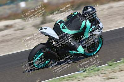 media/Nov-02-2025-Lets Ride (Sun) [[f7a3caa734]]/B Group/1220pm (Turn 2 Outside)/